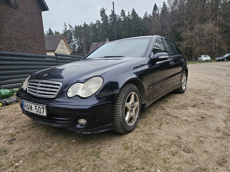 Nuotrauka 2 - Mercedes-Benz C 220 2004 m Sedanas