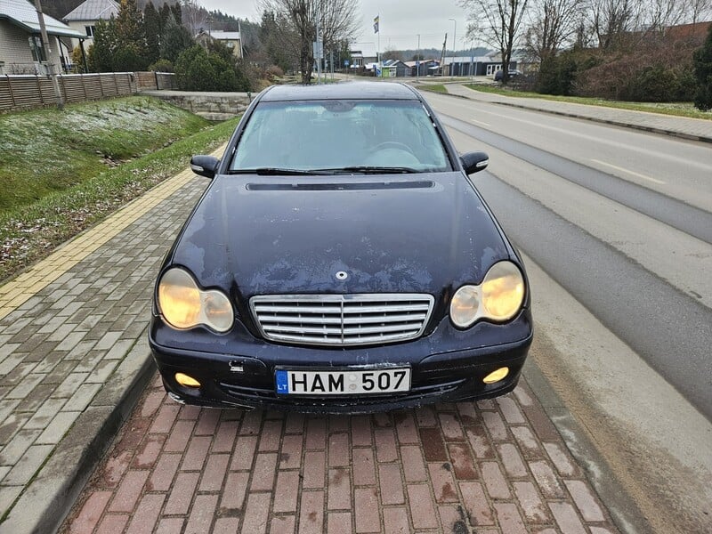 Nuotrauka 13 - Mercedes-Benz C 220 2004 m Sedanas