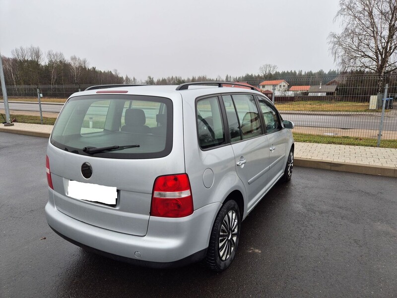 Фотография 5 - Volkswagen Touran 2005 г Минивэн