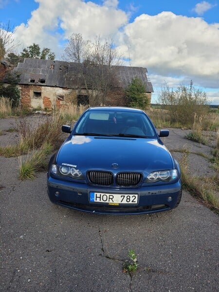 Photo 1 - Bmw 318 2002 y Sedan