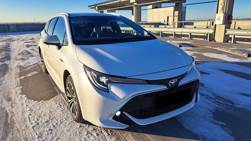 Photo 2 - Toyota Corolla 2019 y Wagon