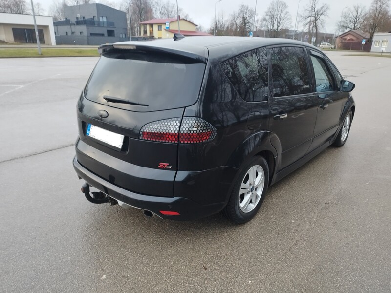 Photo 3 - Ford S-Max 2009 y Van