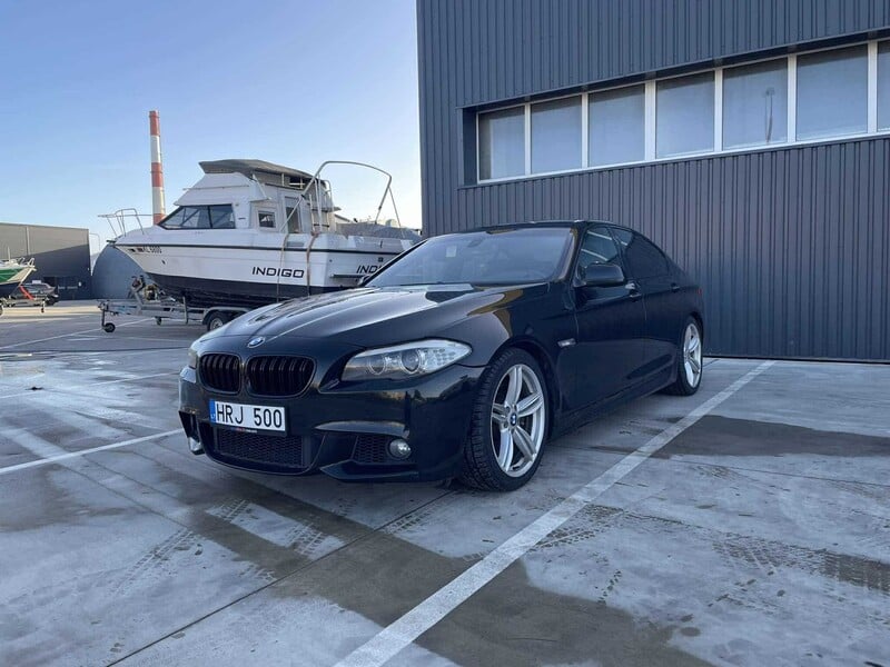 Фотография 1 - Bmw 530 2010 г Седан