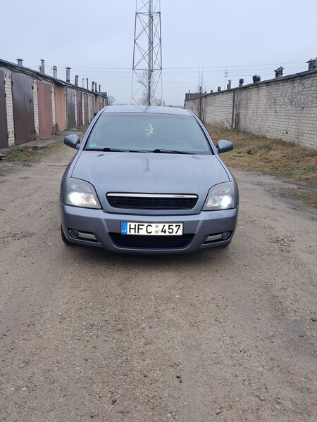 Фотография 1 - Opel Vectra 2002 г Седан