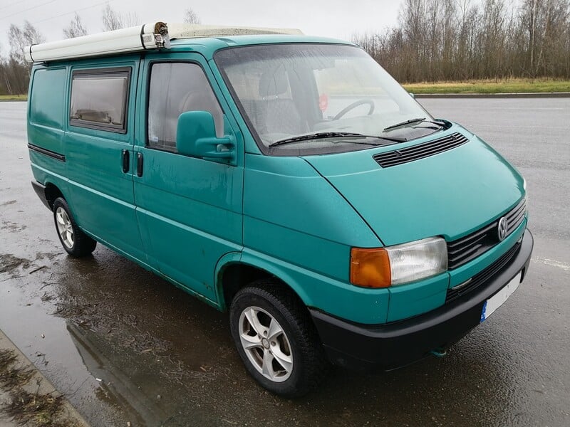 Фотография 1 - Vw Transporter 1993 г Туристский автомобиль