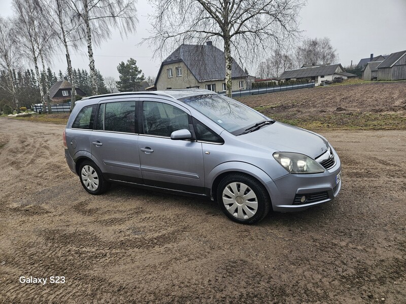 Фотография 2 - Opel Zafira 2007 г Универсал