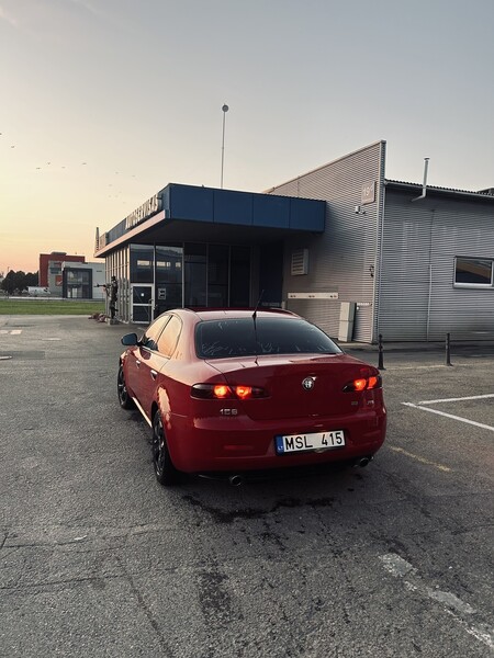 Фотография 7 - Alfa Romeo 159 2006 г Седан