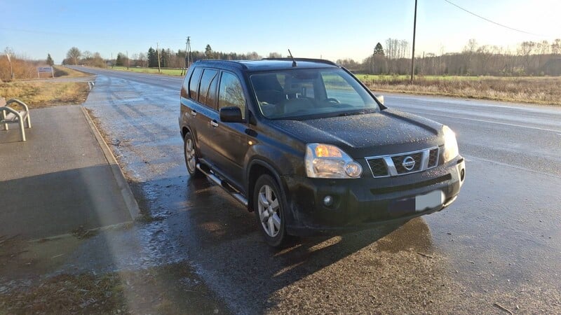 Photo 2 - Nissan X-Trail 2007 y Off-road / Crossover