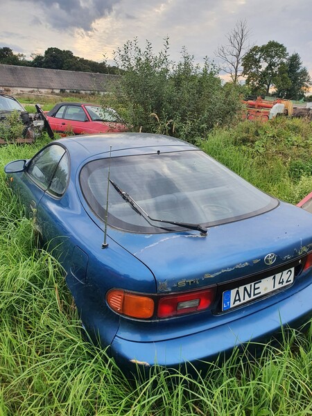 Фотография 1 - Toyota Celica 1993 г запчясти