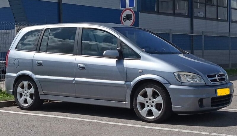 Photo 2 - Opel Zafira OPC (body kit) 2005 y