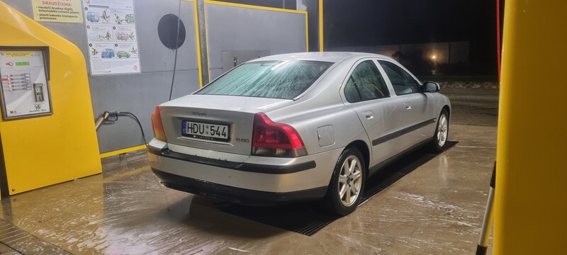 Фотография 4 - Volvo S60 2001 г Седан