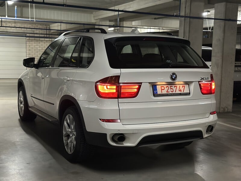 Фотография 9 - Bmw X5 2011 г Внедорожник / Кроссовер