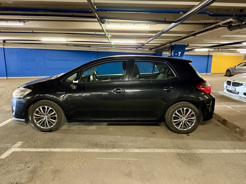 Nuotrauka 3 - Toyota Auris 2011 m Hečbekas