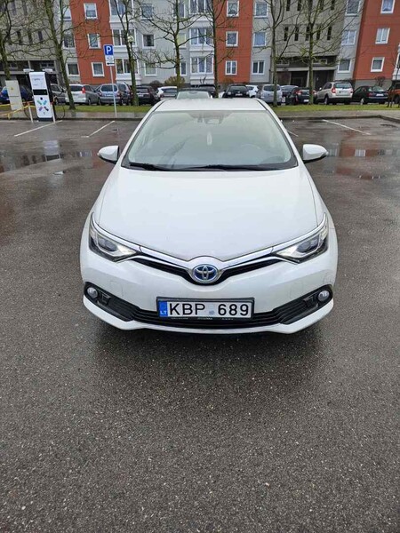 Photo 6 - Toyota Auris 2017 y Hatchback