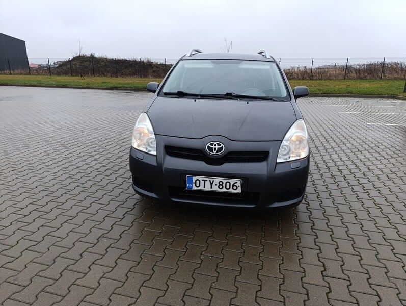 Фотография 2 - Toyota Corolla Verso 2008 г Минивэн