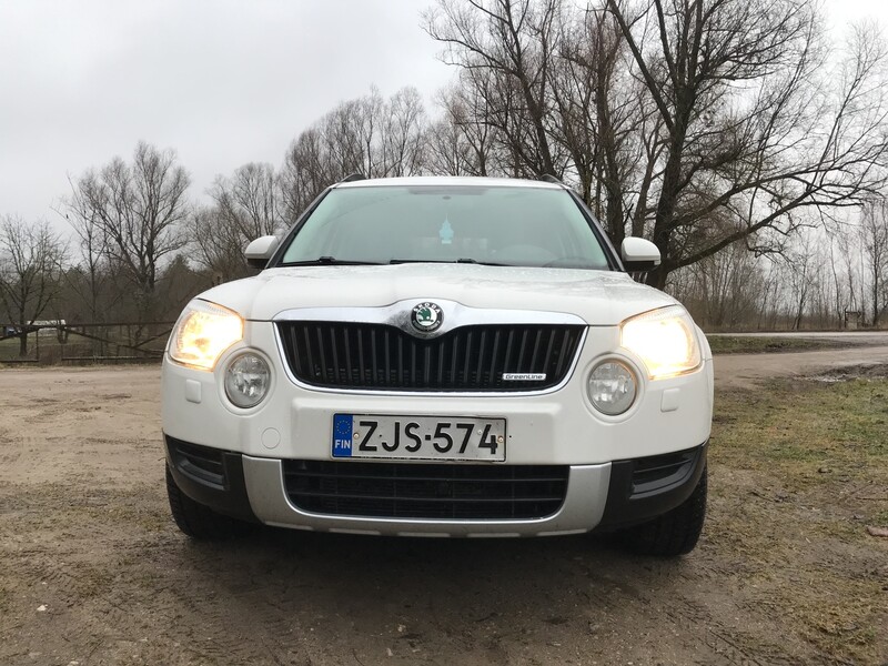 Фотография 7 - Skoda Yeti 2012 г Внедорожник / Кроссовер