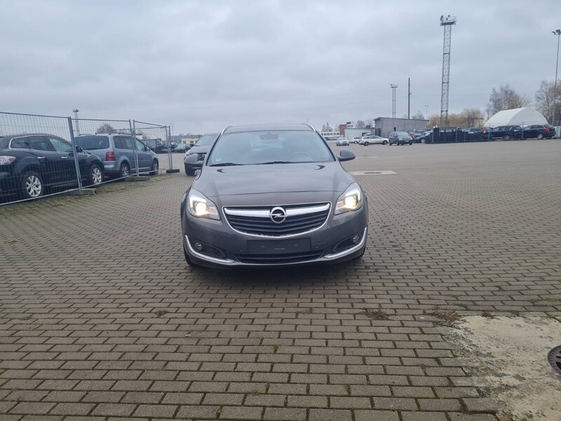 Фотография 6 - Opel Insignia 2015 г Универсал