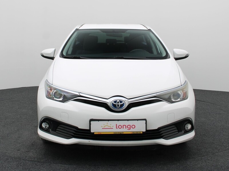 Фотография 3 - Toyota Auris 2016 г Универсал