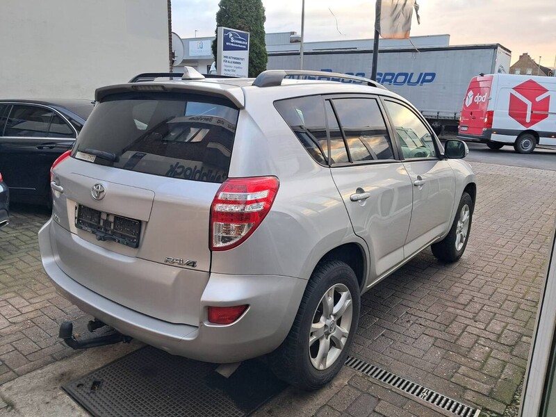 Photo 2 - Toyota RAV4 2009 y Off-road / Crossover