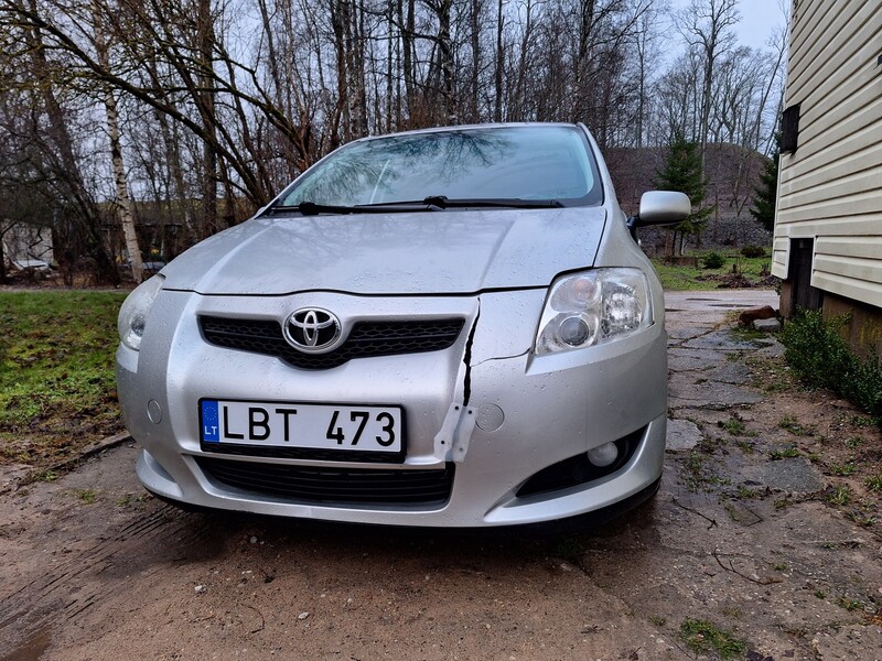 Nuotrauka 12 - Toyota Auris 2009 m Hečbekas