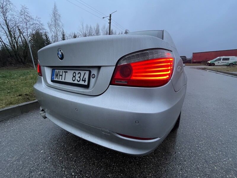 Photo 13 - Bmw 525 2009 y Sedan