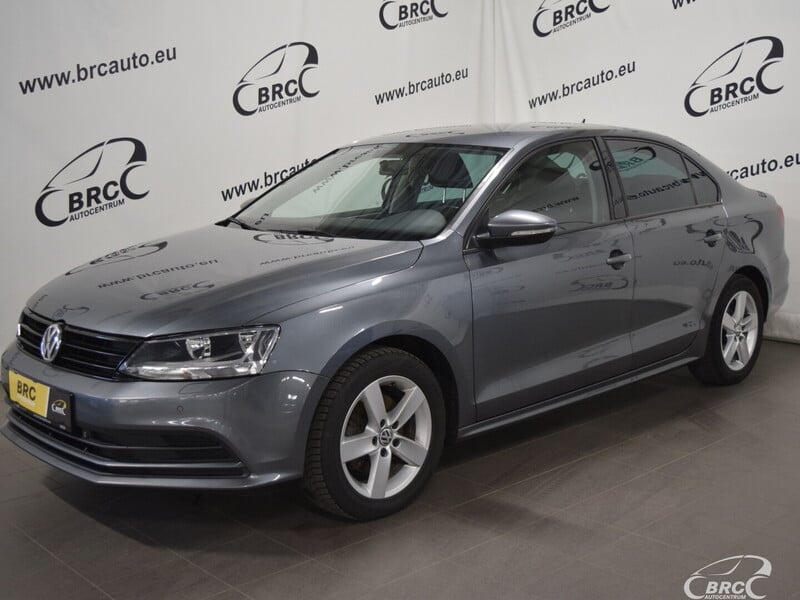 Photo 1 - Volkswagen Jetta TDi M/T 2017 y