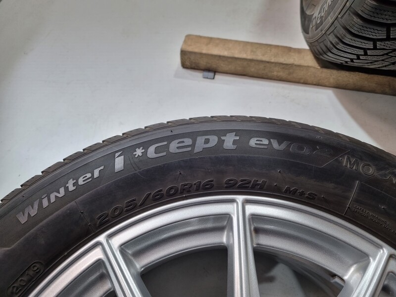 Фотография 13 - Hankook 6-7mm R16 зимние шины для автомобилей