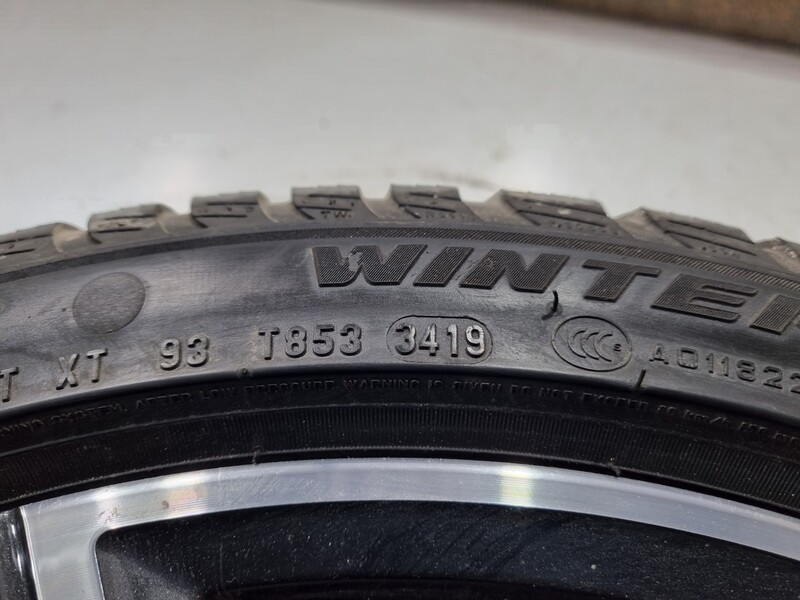 Photo 10 - Pirelli 7mm R19 winter tyres passanger car