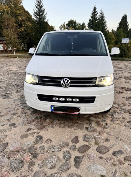 Photo 2 - Volkswagen Caravelle 2014 y Van