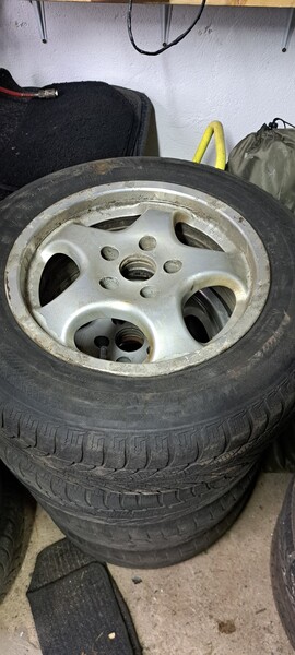 Photo 4 - Light alloy R17 rims