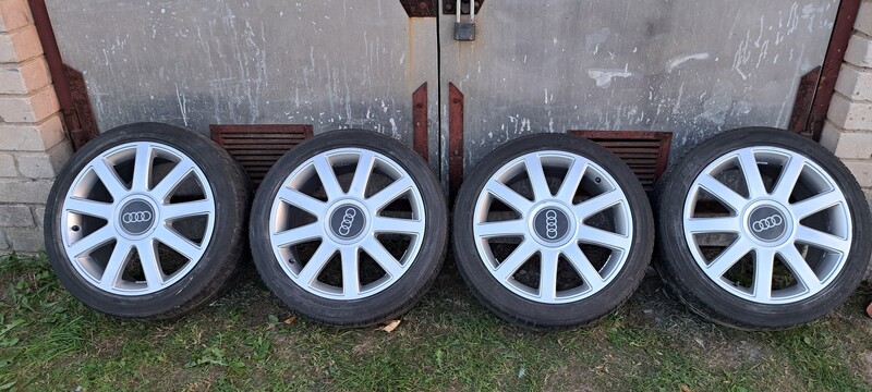 Photo 6 - Light alloy R17 rims