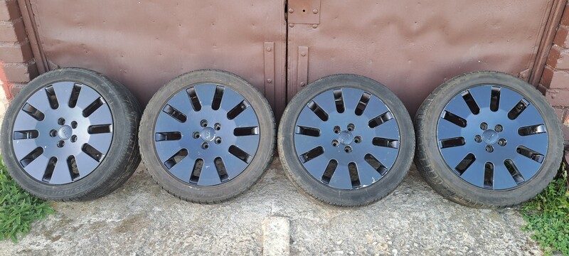 Photo 8 - Light alloy R17 rims