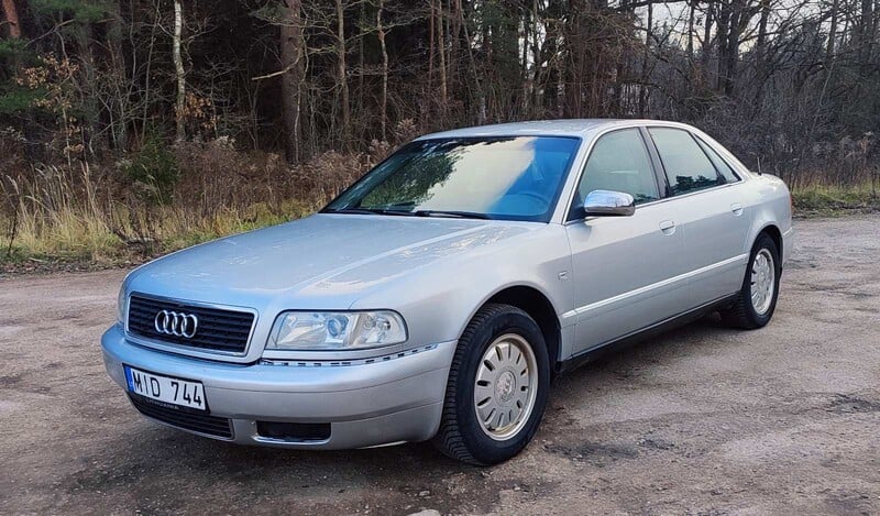 Photo 1 - Audi A8 2000 y Sedan