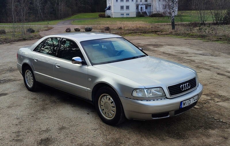 Photo 2 - Audi A8 2000 y Sedan