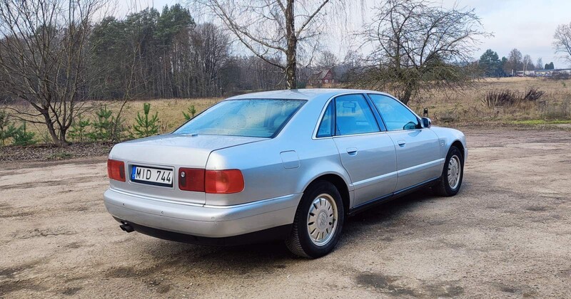 Photo 3 - Audi A8 2000 y Sedan