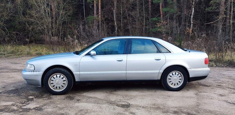 Photo 5 - Audi A8 2000 y Sedan