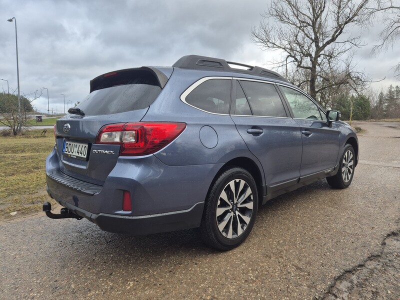 Photo 8 - Subaru OUTBACK 2015 y Wagon