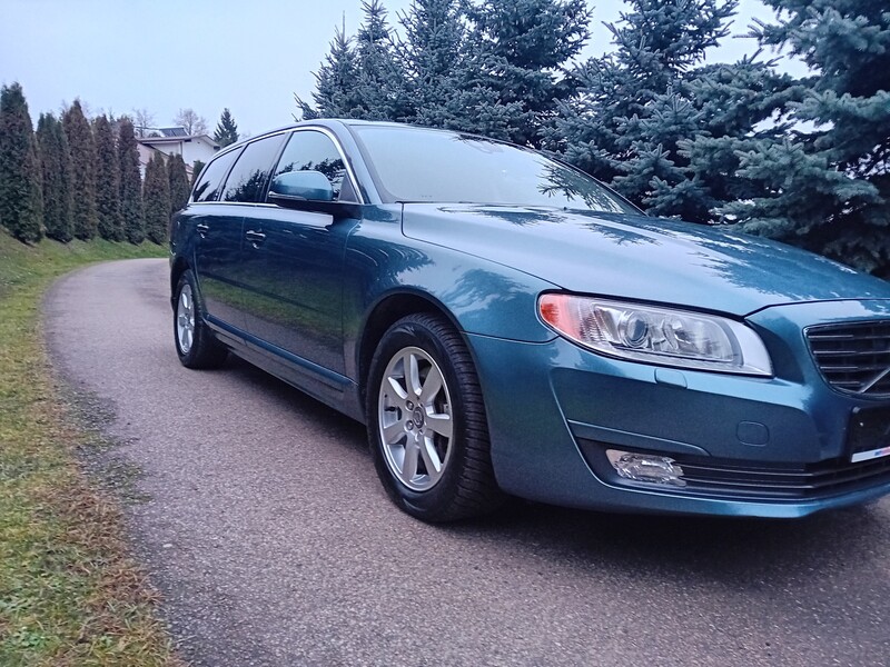 Фотография 2 - Volvo V70 2013 г Универсал