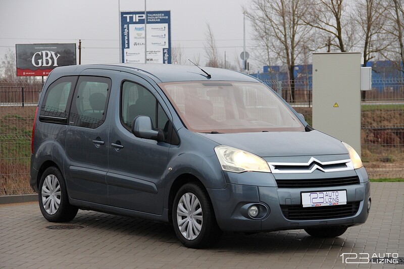 Photo 4 - Citroen Berlingo 2008 y Van