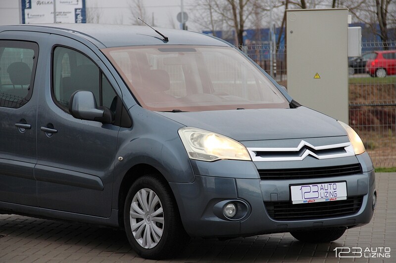 Photo 5 - Citroen Berlingo 2008 y Van