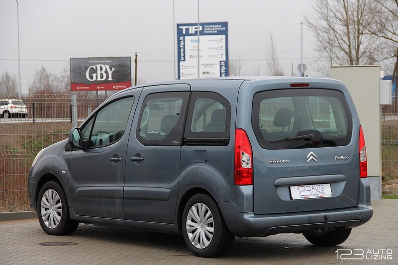 Photo 8 - Citroen Berlingo 2008 y Van