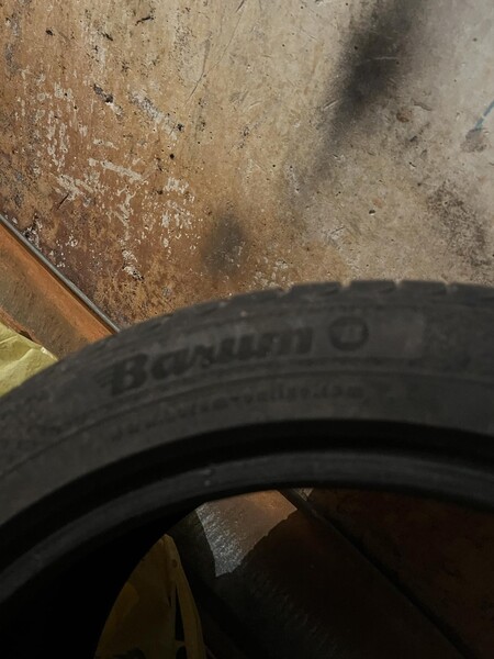 Photo 9 - Barum Bravuris R17 summer tyres passanger car