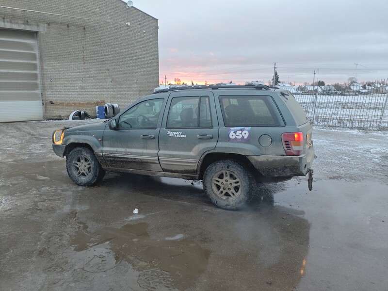 Photo 8 - Jeep Grand Cherokee 2002 y Off-road / Crossover