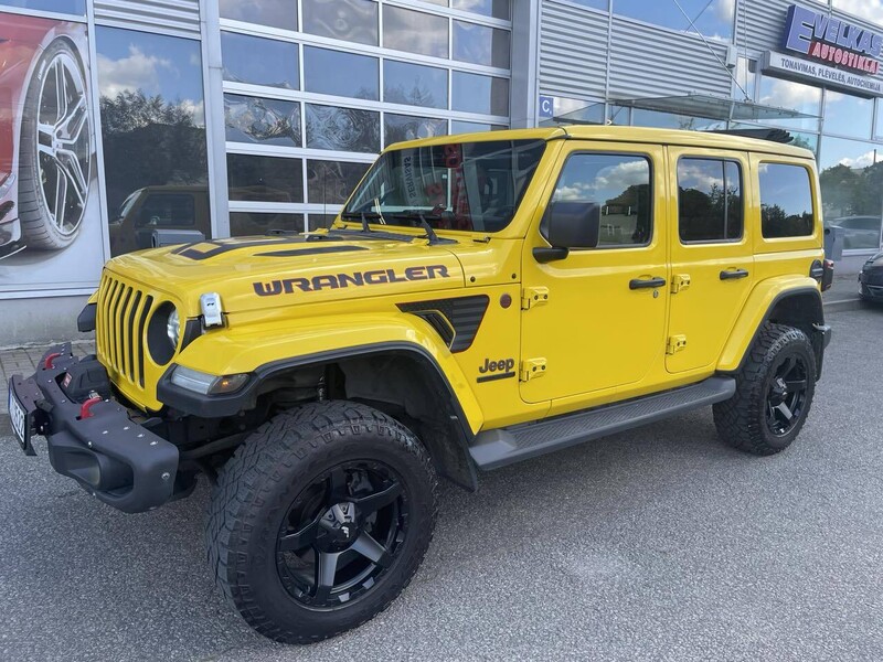 Photo 2 - Jeep Wrangler SAHARA 2019 y