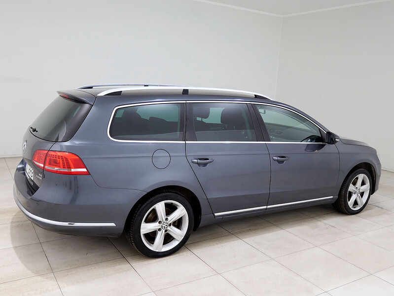 Photo 3 - Volkswagen Passat 2011 y Wagon