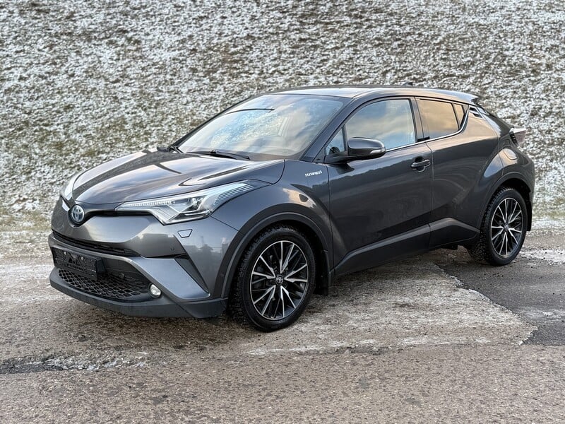 Nuotrauka 1 - Toyota C-HR 2017 m Visureigis / Krosoveris