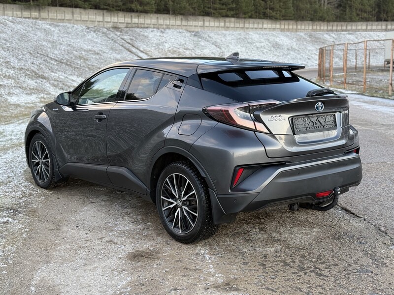 Nuotrauka 8 - Toyota C-HR 2017 m Visureigis / Krosoveris