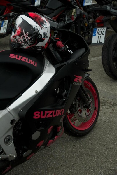 Nuotrauka 4 - Suzuki GSX-R 2001 m Sportinis / Superbike motociklas