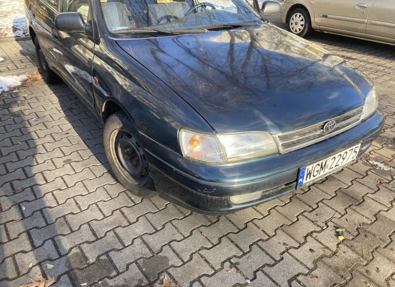 Фотография 3 - Toyota Carina 1995 г Седан