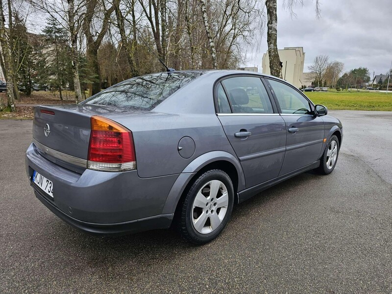 Photo 5 - Opel Vectra 2003 y Sedan